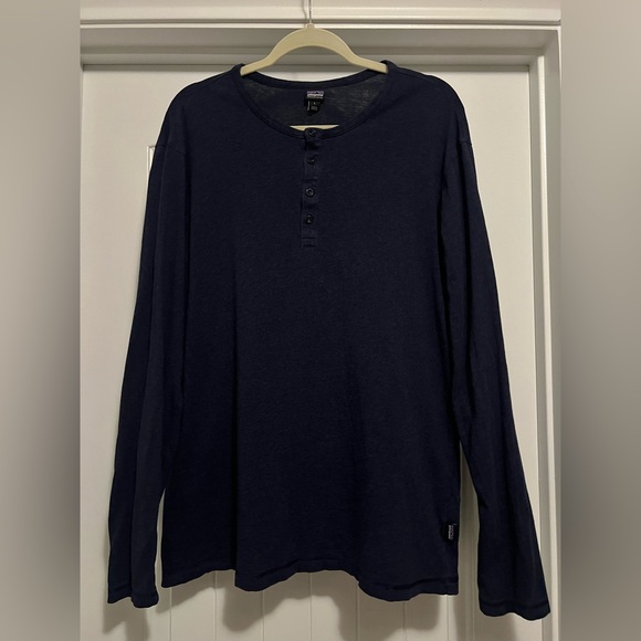 Patagonia Men’s Organic Cotton Henley Long Sleeve Shirt Navy Blue Size L Cozy - Picture 2 of 9